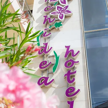Orchidea *